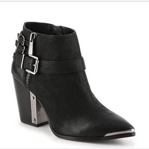 Vince Camuto cowboy boots black leather 6.5